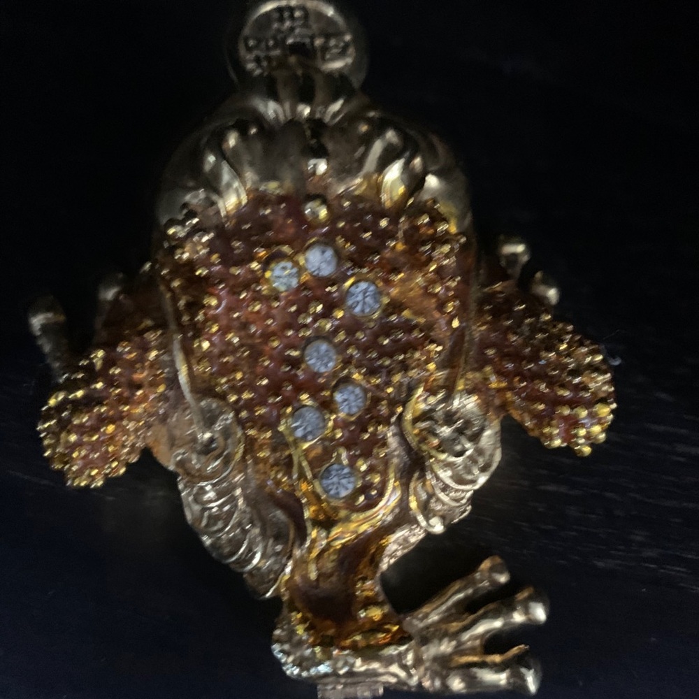 🈴Asian Frog2@$25